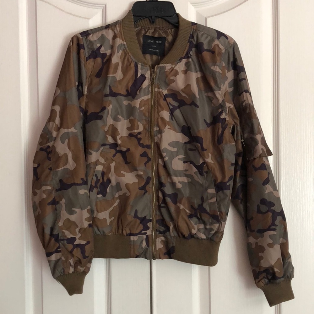 Camouflage jacket size large